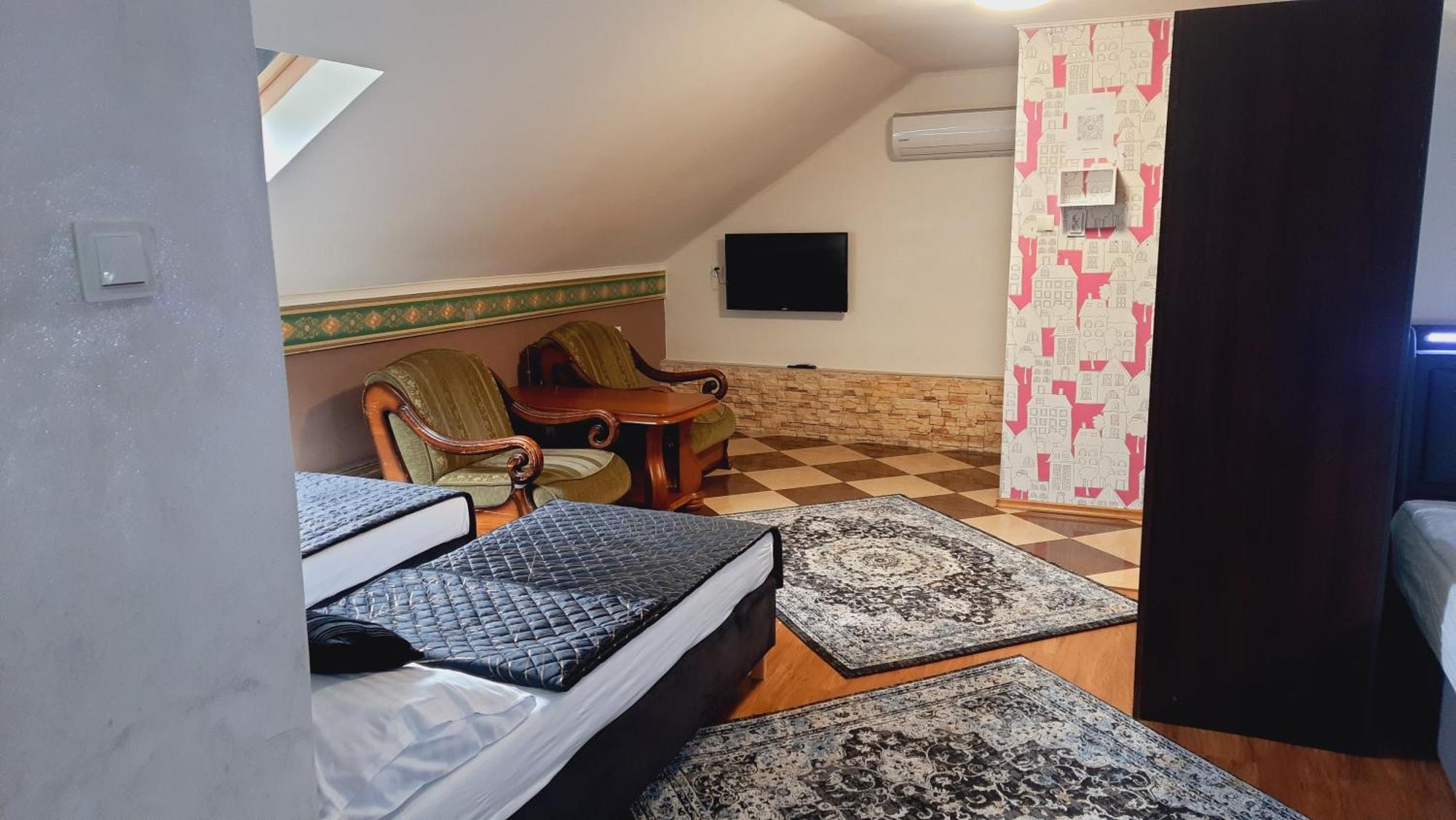 Hotel Rezydencja Rosa Przemyśl Eksteriør bilde